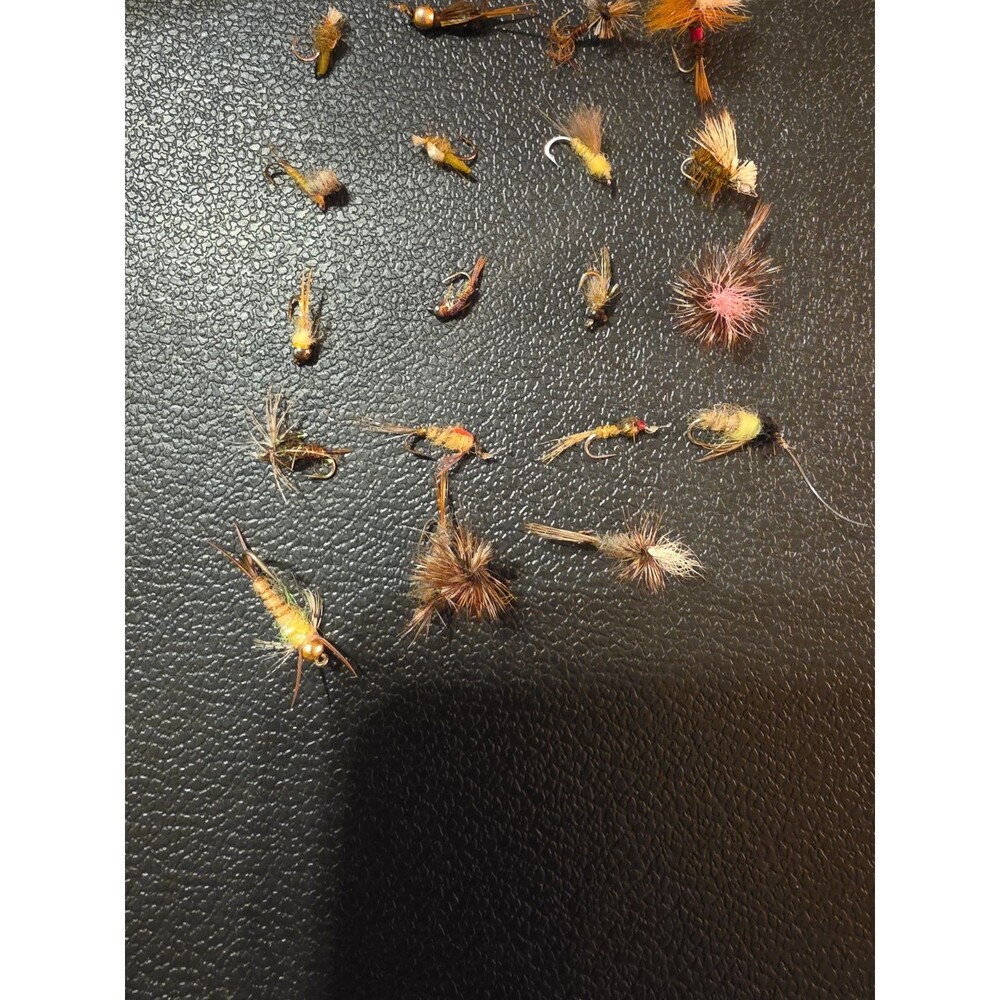 Fly Fishing Flies, Assorted - Picture 3 of 3
